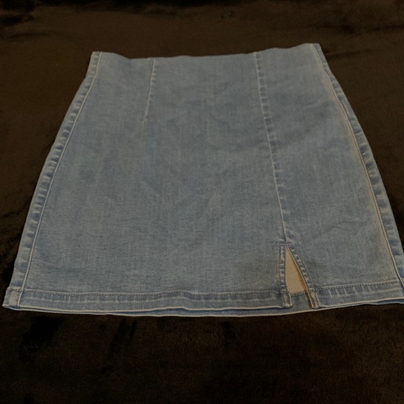 Pull-On Denim Skirt - Picture 2 of 5